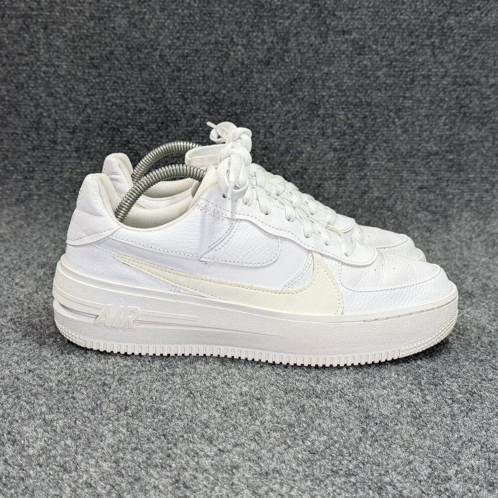 Nike Air Force 1 PLT.AF.ORM Shoes Women's Size 10 Triple White Athletic Retro